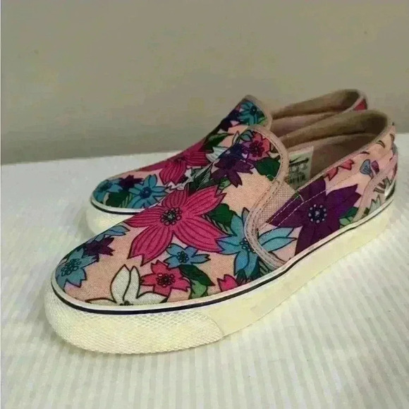 Nike Toki Aloha Pink Floral Slip-On Sneaker 7 Boardwalk Chic Coastal Sporty Vaca - Picture 10 of 16